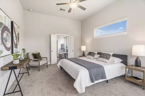 Bedroom - 2300 Centennial Loop, Round Rock, TX 78665 photo 1 of 4