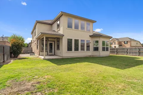 Exterior - 2300 Centennial Loop, Round Rock, TX 78665 photo 5 of 7