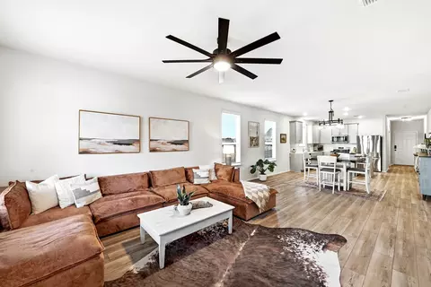 Living - 462 Tree Nut Loop, Buda, TX 78610 photo 1 of 3