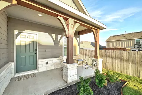 Exterior - 462 Tree Nut Loop, Buda, TX 78610 photo 3 of 9