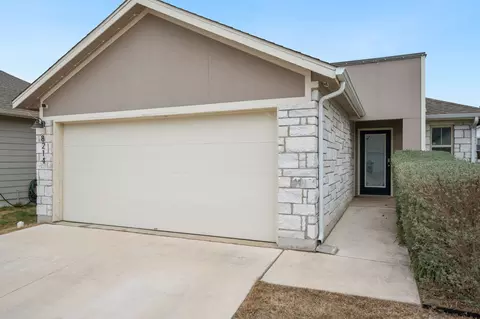 8214 Cottage Rose Dr, Austin, TX 78744