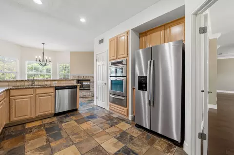 Kitchen - 6604 Strutton Cv, Austin, TX 78759 photo 1 of 2
