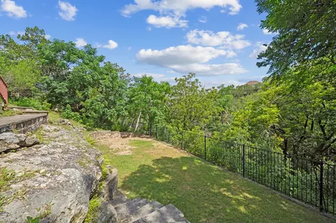 Exterior - 6604 Strutton Cv, Austin, TX 78759 photo 7 of 7