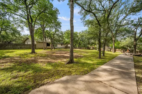 Exterior - 210 Waxwing Dr, Buda, TX 78610 photo 4 of 7
