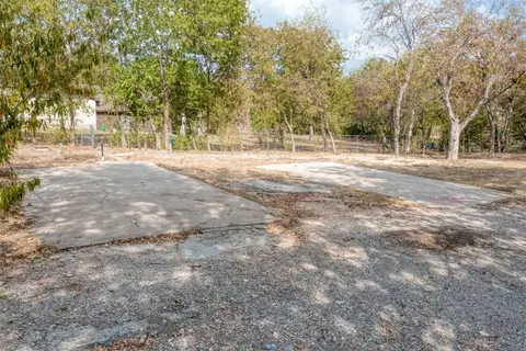 5701 Bitterwood Dr, Austin, TX 78724