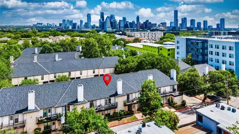 1307 Kinney Ave #140, Austin, TX 78704