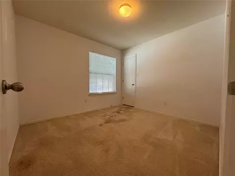 Bedroom - 18420 Wind Tree Ln, Elgin, TX 78621 photo 3 of 6
