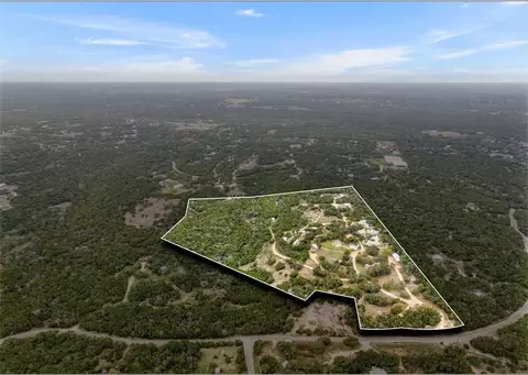 251 Circle Dr, Wimberley, TX 78676