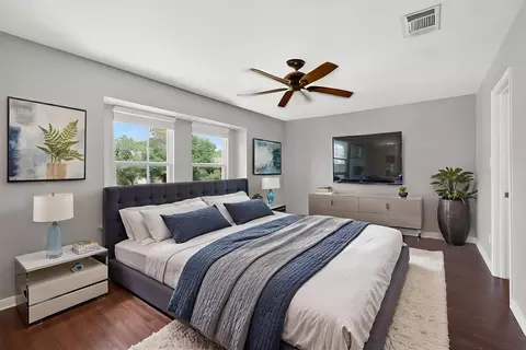 Bedroom - 7601 Windrush Dr, Austin, TX 78729 photo 6 of 7