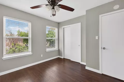 Bedroom - 7601 Windrush Dr, Austin, TX 78729 photo 5 of 7