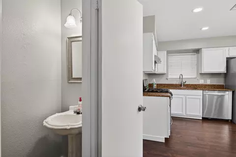Entry Way - 7601 Windrush Dr, Austin, TX 78729 photo 2 of 2