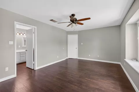 Bedroom - 7601 Windrush Dr, Austin, TX 78729 photo 7 of 7