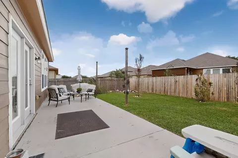 Exterior - 250 Fender Dr, Kyle, TX 78640 photo 3 of 8