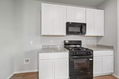 Kitchen - 113 Delta Crst, Maxwell, TX 78656 photo 4 of 5