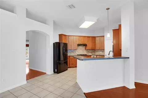 Kitchen - 281 Hutton Dr, Kyle, TX 78640 photo 3 of 5