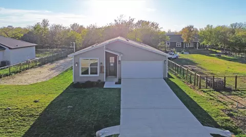 151 Kawainui Ln, Bastrop, TX 78602