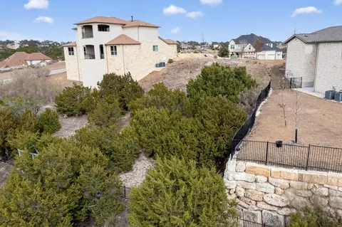1505 Chalk Bluff Ct, Leander, TX 78641 photo 11
