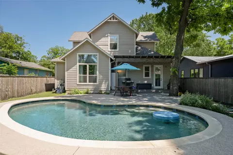 1002 Linden St, Austin, TX 78702