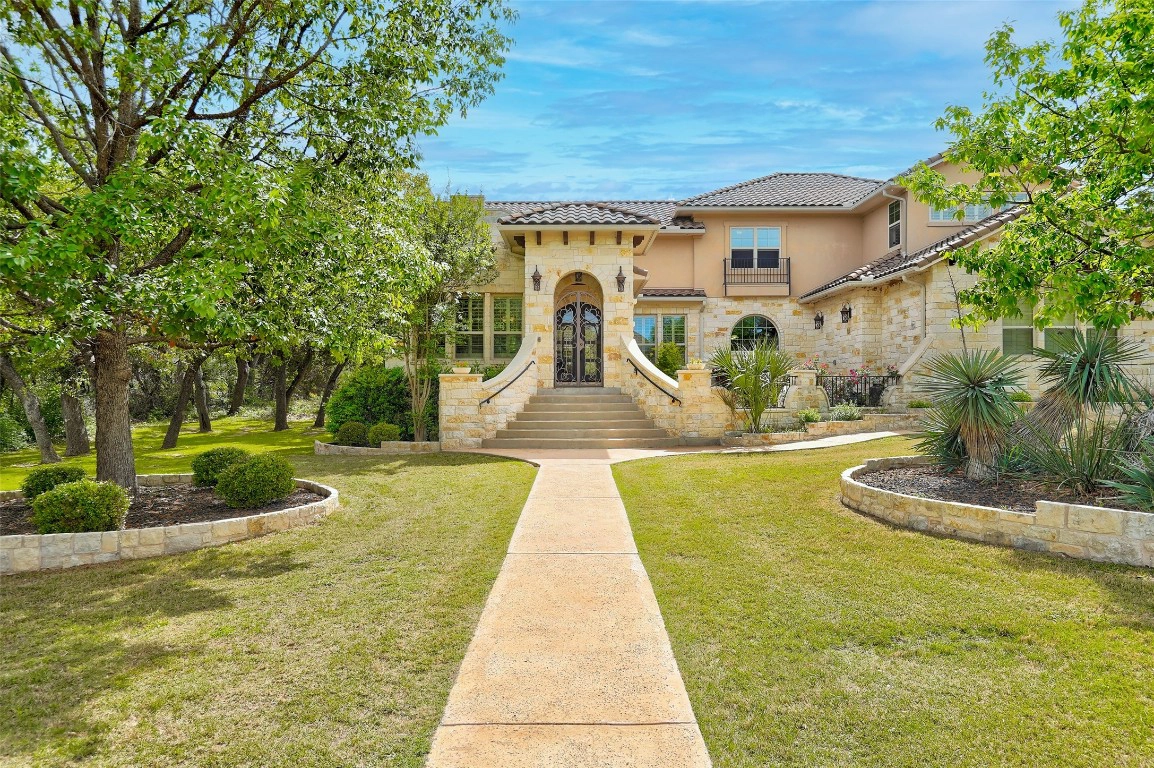 423 Bella Montagna Cir  