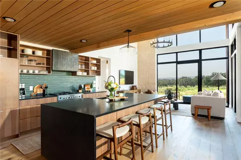 9361 W Us Highway 290 #BLUEBONNET, Hye, TX 78635