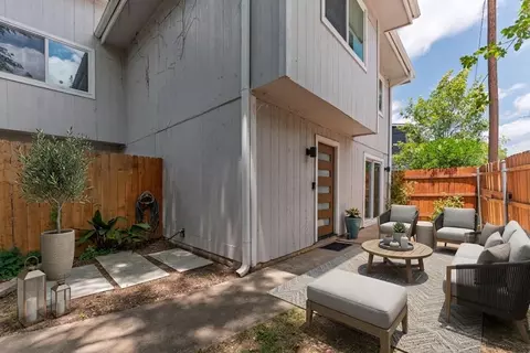 1208 Hollow Crk #105, Austin, TX 78704