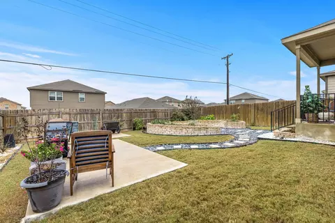 Exterior - 209 Ibis Falls Loop, Jarrell, TX 76537 photo 4 of 7