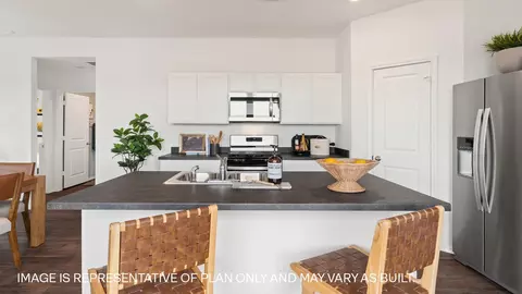 Kitchen - 191 Arnold Loop, Uhland, TX 78640 photo 4 of 6