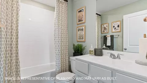 Bath - 191 Arnold Loop, Uhland, TX 78640 photo 4 of 4