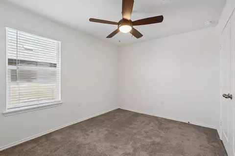 Bedroom - 4612 Syndicate Rd, Manor, TX 78653 photo 5 of 7