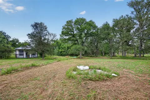 266 Beaver Rd, Elgin, TX 78621 photo 17