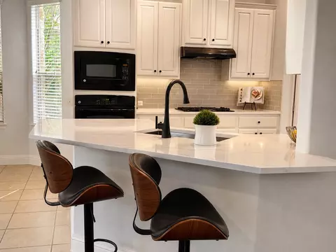 3104 Herradura Dr, Leander, TX 78641