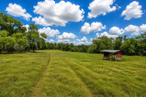 Undisclosed, Luling, TX 78648 photo 23