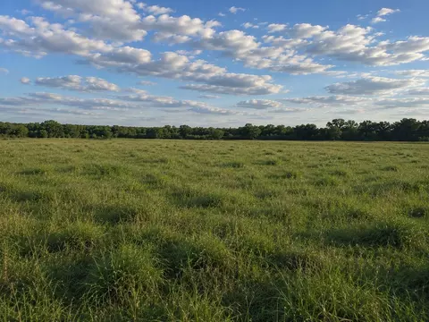 Undisclosed, Luling, TX 78648 photo 24