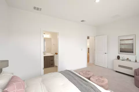 Bedroom - 4916 Sapri Path, Leander, TX 78641 photo 4 of 9