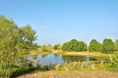14512 Graef Rd, Creedmoor, TX 78610 photo 5
