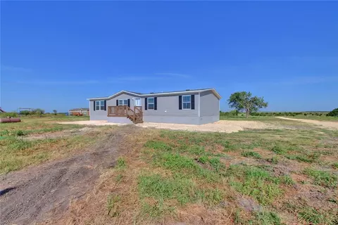 14512 Graef Rd, Creedmoor, TX 78610 photo 8