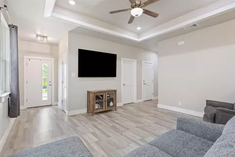 Entry Way - 2139 Blackhawk Loop, Belton, TX 76513 photo 2 of 3