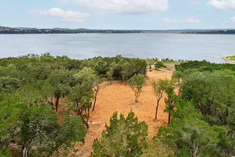 View/Area - 7100 Comanche Trl, Austin, TX 78732 photo 14 of 16
