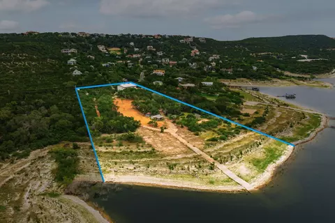 View/Area - 7100 Comanche Trl, Austin, TX 78732 photo 6 of 16