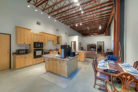 Kitchen - 7100 Comanche Trl, Austin, TX 78732 photo 1 of 1
