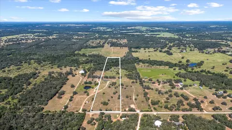 1038 League Line Rd, Paige, TX 78659