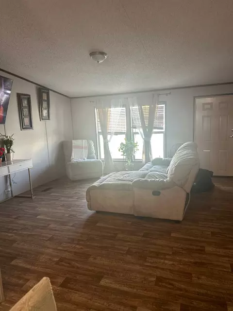 Living - 849 Rustler Pass, Kyle, TX 78640 photo 1 of 1