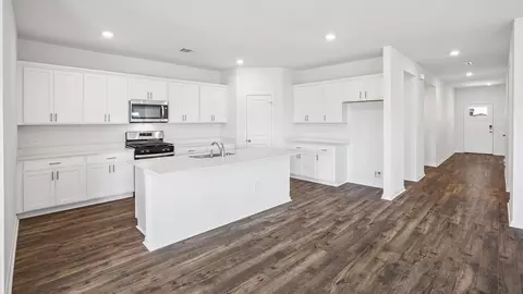 Entry Way - 164 Gilmer Ln, Buda, TX 78610 photo 2 of 3