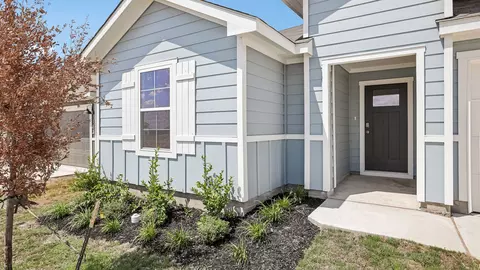 Exterior - 164 Gilmer Ln, Buda, TX 78610 photo 4 of 4