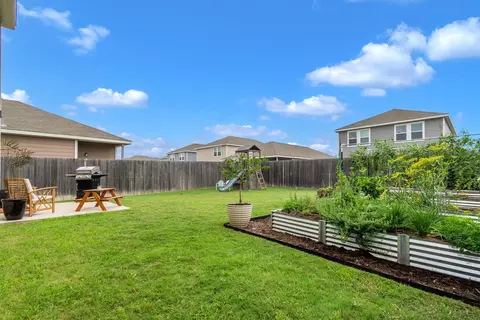 Exterior - 132 Thistle Ln, Maxwell, TX 78656 photo 5 of 6