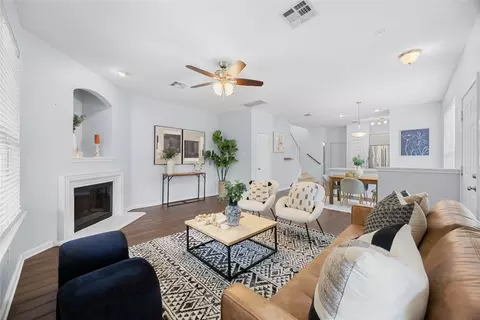 1900 Scofield Ridge Pkwy #6302, Austin, TX 78727