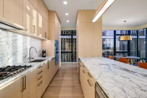 202 Nueces St #1501, Austin, TX 78701