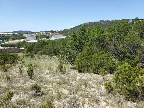 8012 Arapaho Trl, Lago Vista, TX 78645