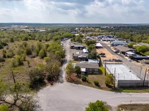 10811 San Jose Ave, Del Valle, TX 78617