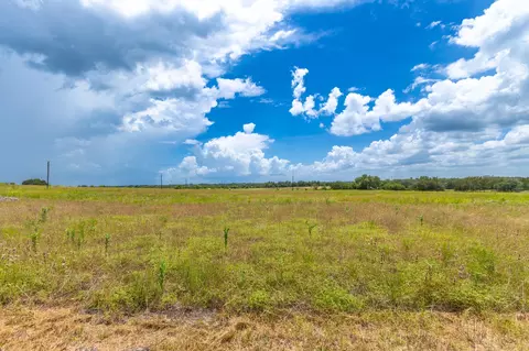 2160 Baca Loop, Flatonia, TX 78941 photo 14